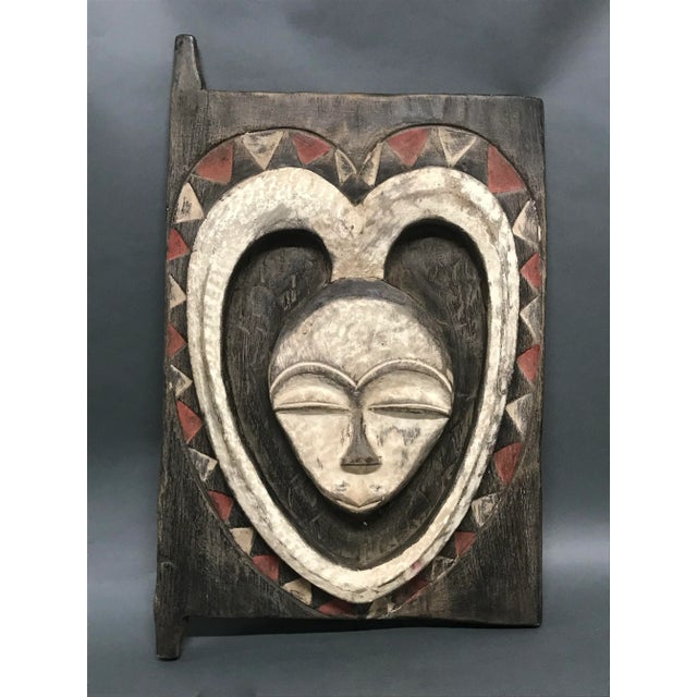 African Tribal Art Carved Wood Window From Kwele Gabon For Sale In New York - Image 6 of 6