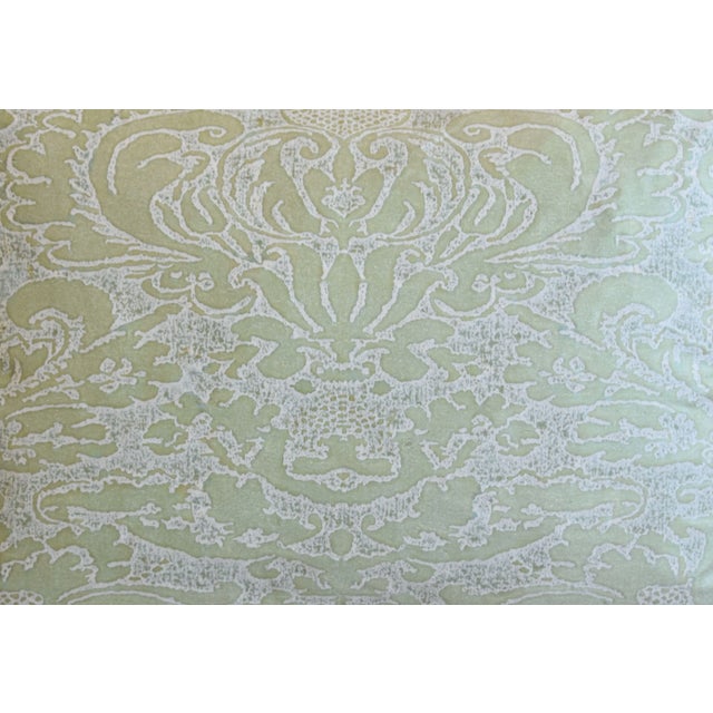 Italian Mariano Fortuny Moss-Green & Off-White Corone Feather/Down Pillow 24" X 18" For Sale In Los Angeles - Image 6 of 8