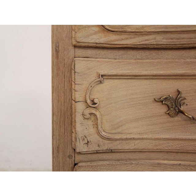 Early 19th Century Louis XV Chest of Drawers For Sale - Image 16 of 18