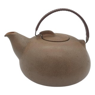 Late 20th Century Mid-Century Modern Heath Ceramics Stoneware Teapot For Sale