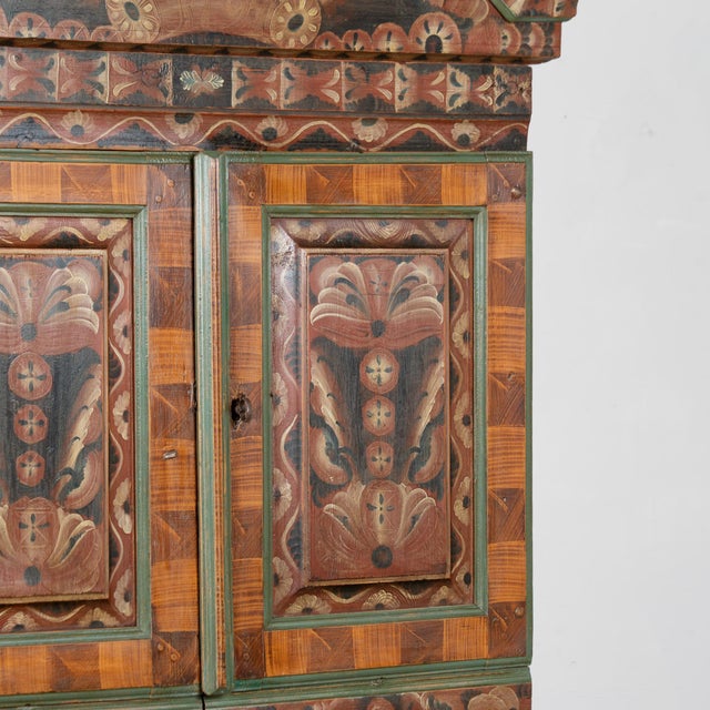 Wood 18th-Century Original Hand-Painted Swedish Dalarna Cabinet Dated 1797 For Sale - Image 7 of 17