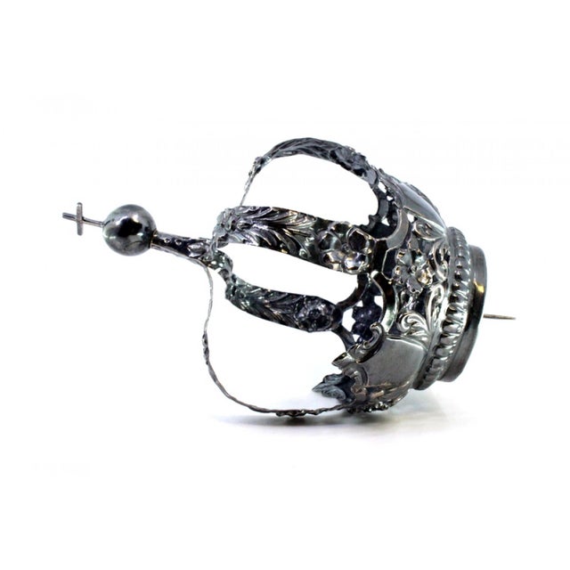Marian Crown in Oxidized Silver with Cutouts and Floral Motifs For Sale - Image 3 of 7