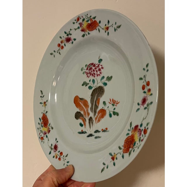 18th Century Antique 18th Century Chinese Export Qianlong Porcelain Famille Rose Plate For Sale - Image 5 of 10
