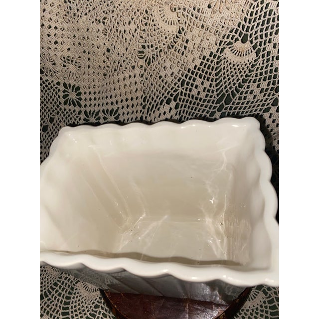 1950s 1950’s Vintage Cream Ribbed Ceramic Planter For Sale - Image 5 of 6
