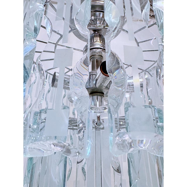 1970's Modern Art Deco Chandelier For Sale In New York - Image 6 of 9