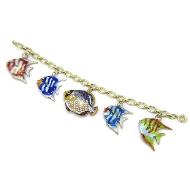 Mid 20th Century Mid 20th Century Multi-Color Enamel 5 Fish 14k Yellow Gold Charms Chain Bracelet For Sale - Image 5 of 7