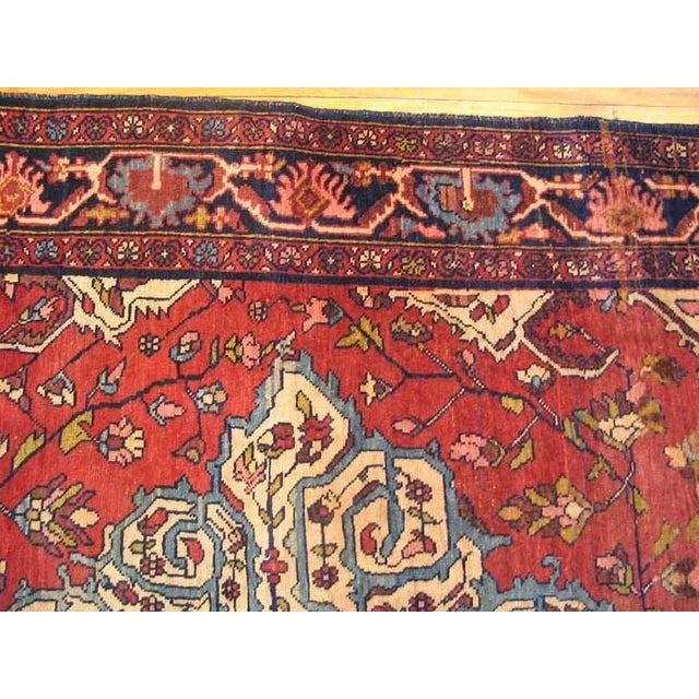 1920s 1920s Red Medallion Antique Persian Sarouk Farahan Carpet 4'7" X 6'5" Knotted Wool Rug For Sale - Image 5 of 9