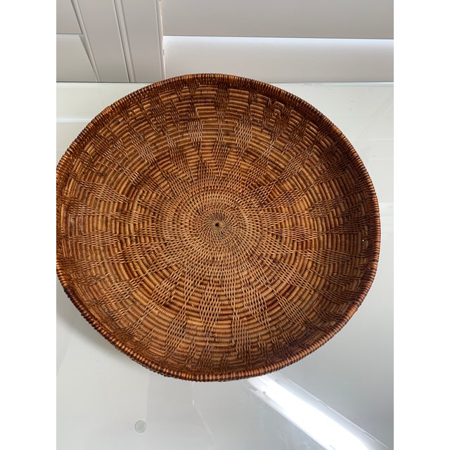 Textile Mid 20th Century East African Coiled Lidded Basket, Possibly Ethiopian For Sale - Image 7 of 12
