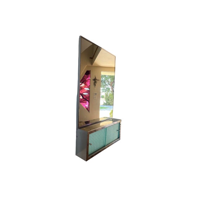 1950s Vintage Mid Century Modern 1950s Metal Medicine Cabinet Bathroom Vanity Restored For Sale - Image 5 of 11