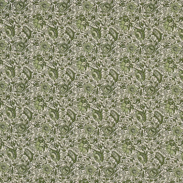 Sample - Schumacher x Mark D. Sikes Daisy Indoor/Outdoor Fabric in Leaf Green For Sale In Charlotte - Image 6 of 6