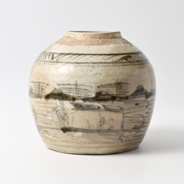 Antique Chinese hand-painted ginger jar. Mid 19th century or older.