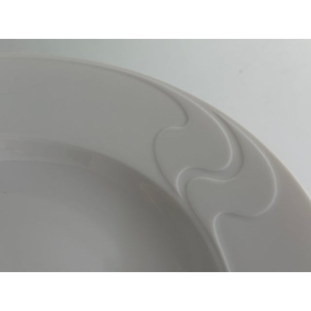 1990s Asimmetria Soup Plates with White Rim by Björn Wiinblad for Rosenthal Studio Linie, 1986, Set of 6 For Sale - Image 5 of 7