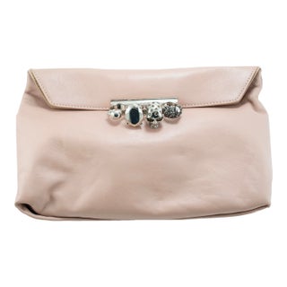Alexander McQueen Rose Pink Skull Jewel Four-Ring Soft Leather Clutch Bag For Sale