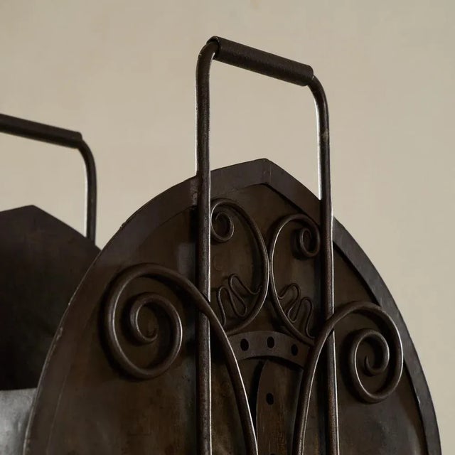 1920s Arts and Crafts Log Holder in Wrought Iron, 1920s For Sale - Image 5 of 11