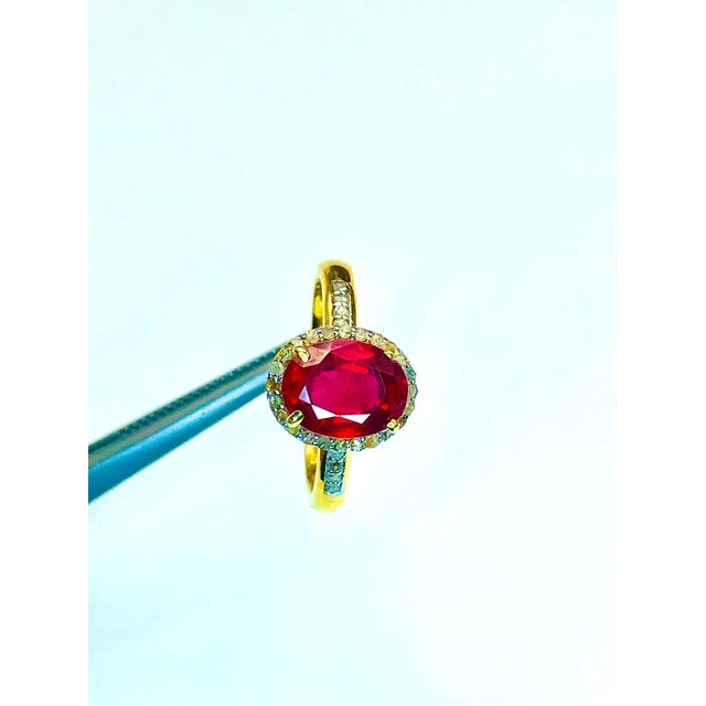 Bochic “Capri” Natural Ruby & Diamonds Vintage Retro Ring Set In 18K Gold&Silver For Sale - Image 4 of 10