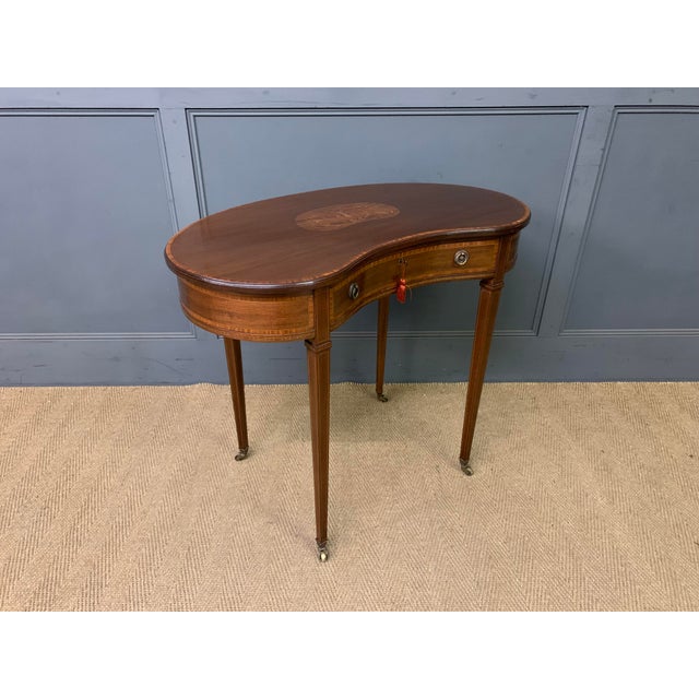 Kidney-Shaped Inlaid Mahogany Table, 1900s For Sale - Image 9 of 14