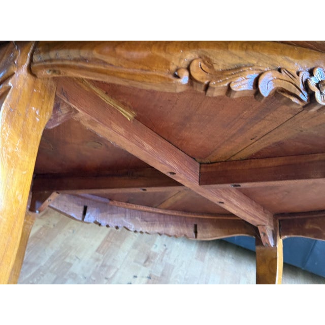 Indonesian Round Wooden Carved Coffee Table, 1920s For Sale - Image 13 of 18