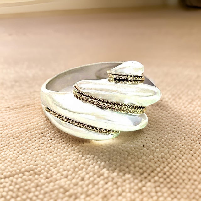 Traditional 1990s Tiffany & Co Estate Shrimp Ring Size 5.25 14k Gold + Sterling Silver For Sale - Image 3 of 11
