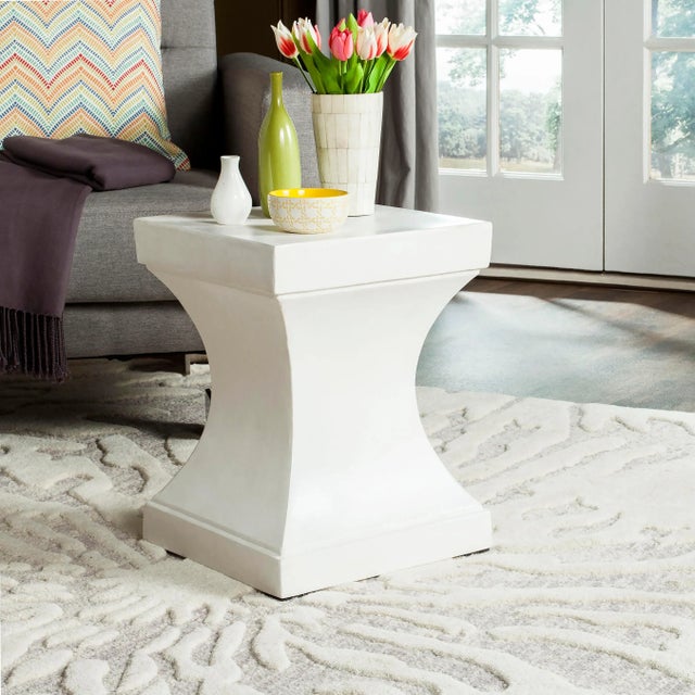 2020s Indoor & Outdoor Modern Concrete 17.7-Inch H Accent Table in Ivory For Sale - Image 5 of 6