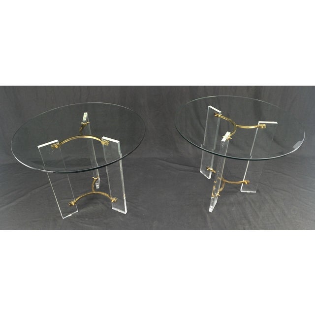 Pair of Glass Top Lucite & Brass Bases End Side Occasional Tables Stands MINT! For Sale - Image 4 of 9