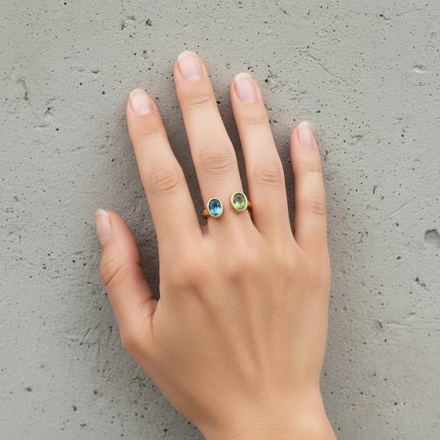 Toi Et Moi Gemstone Ring: Topaz and Peridot, Size 7.5 For Sale - Image 11 of 12