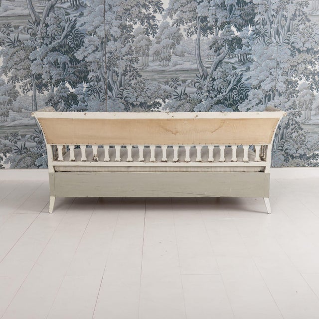 18th C. Swedish Gustavian Trundle Daybed in Original Paint For Sale - Image 12 of 17