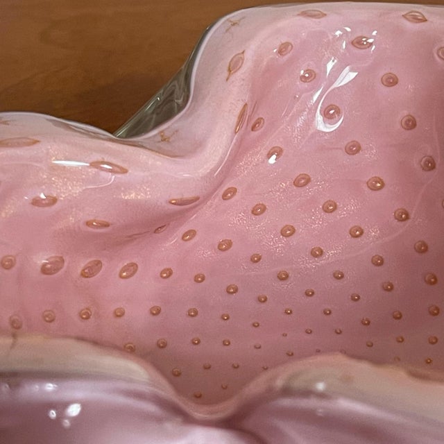 1970s Alfredo Barbini Murano Pink and Gold Bullicante Bowl Cased Glass For Sale - Image 9 of 11