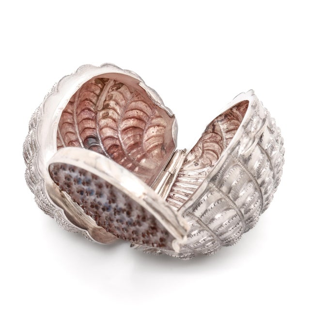 Rare Antique Hilliard & Thomason Sterling Silver Clam Shell Form Nutmeg Grater For Sale - Image 16 of 18