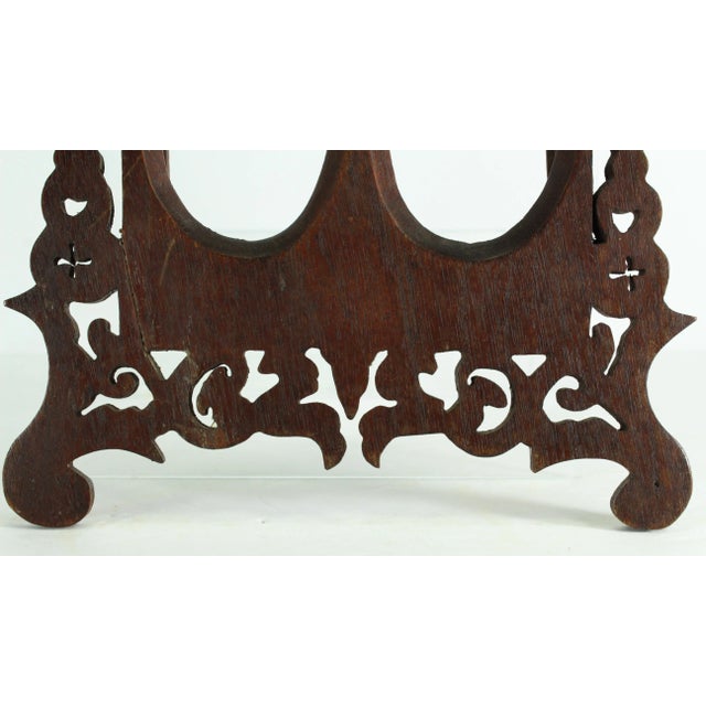 19th/20th Century Double Portrait Frame Open Work Wood Carving for Two Oval Photos For Sale - Image 4 of 13