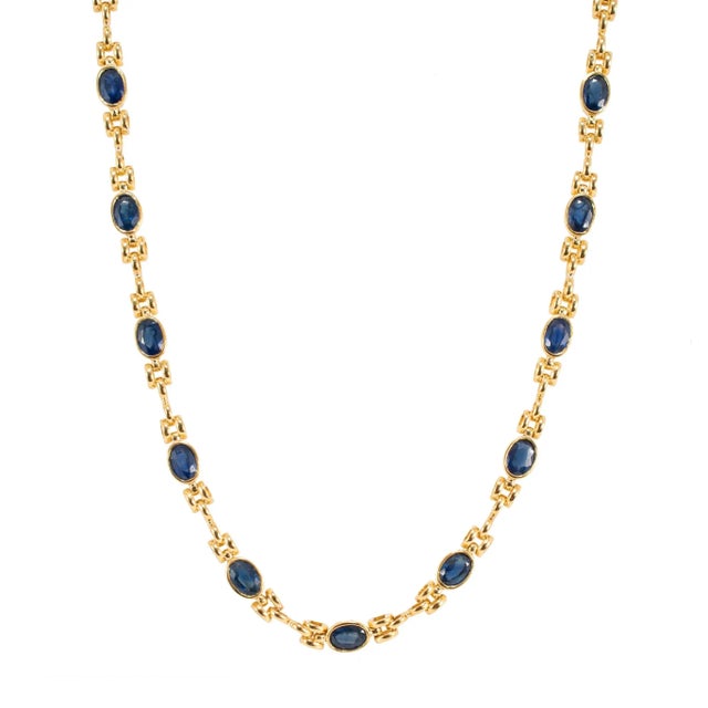 Modern Vintage Ladies 18k Yellow Gold 10.12ct Blue Oval Sapphires Link Chain Necklace For Sale - Image 3 of 8