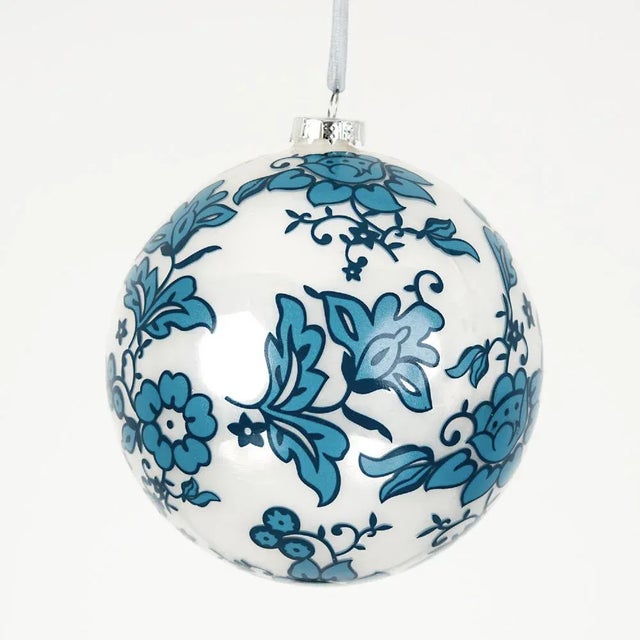 Chinese Blue and White All Over Floral Ball Ornament, 4" For Sale - Image 3 of 4