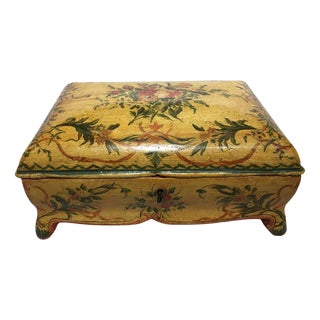 Venetian Lacquered Wooden Yellow Box with Flowers and Birds, 1750 For Sale