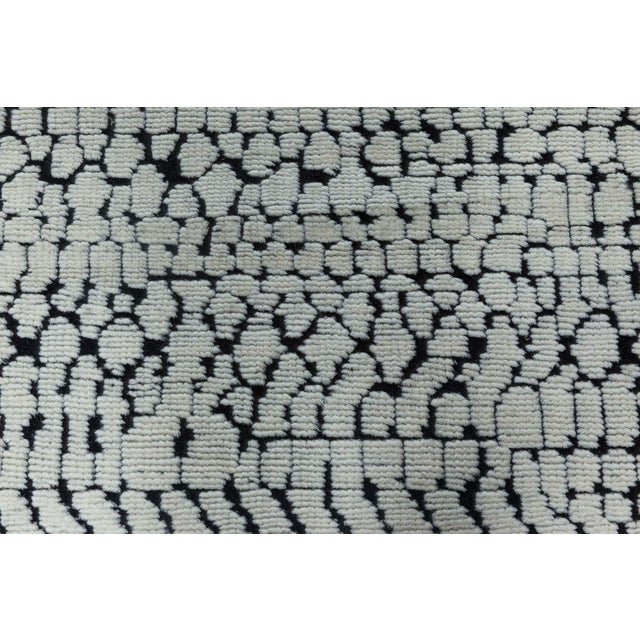 Contemporary 'Society' Black and White Handmade Wool Rug by Doris Leslie Blau For Sale - Image 4 of 7