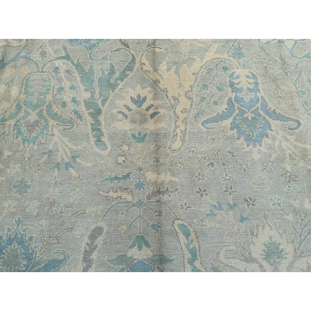 Shabby Chic Faded Oushak Wool Rug – Ivory/Blue – 9′1″ × 12′6″ For Sale - Image 6 of 9