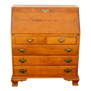 1970s Ethan Allen Heirloom Nutmeg Maple Colonial Early American Secretary Desk For Sale