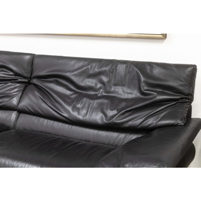 Metal Postmodern Alanda Italian Black Leather Sofa by Paola Pive for B&b Italia For Sale - Image 7 of 8