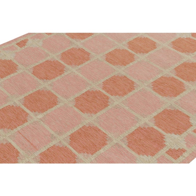 Rug & Kilim Scandinavian Style Kilim Rug in Pink, Greige Geometric Pattern by Rug & Kilim 6x9 For Sale - Image 4 of 6