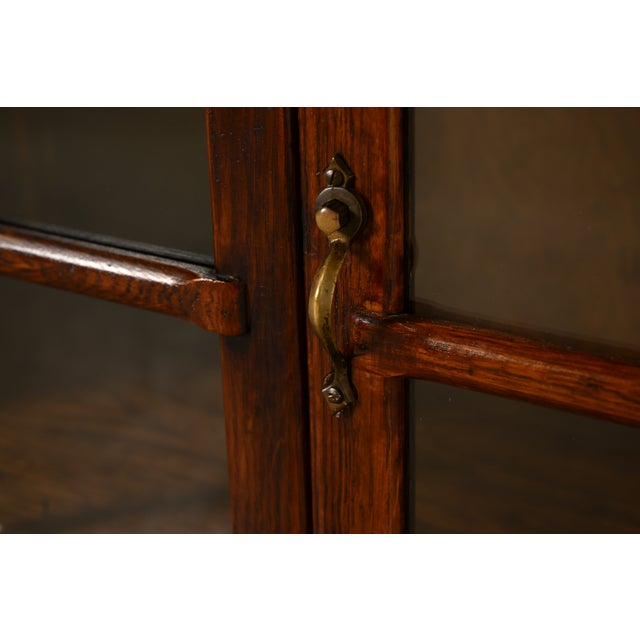 Wood Stickley Brothers Style Antique Mission Oak Arts & Crafts Bookcase Cabinet, Circa 1910 For Sale - Image 7 of 13