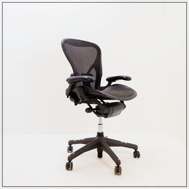 Vintage Aeron Office Chair from Herman Miller, 1990s For Sale - Image 18 of 18