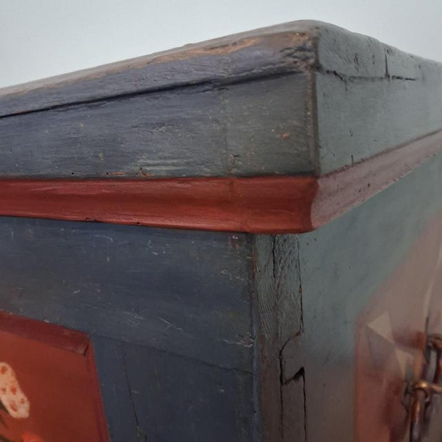 Blue Antique Farmers Chest with Floral Folk Painting, 1800s For Sale - Image 8 of 18