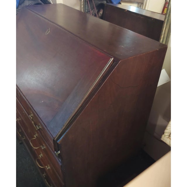 Mid 19th Century Antique Mahogany Chest of Drawers For Sale - Image 5 of 11