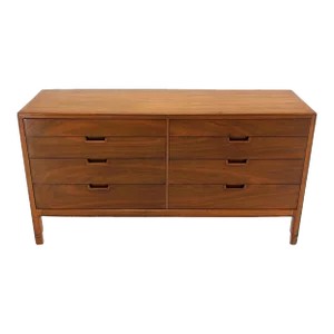 Mid Century Modern John Stuart Book Matched Walnut 8 Drawer Double Dresser