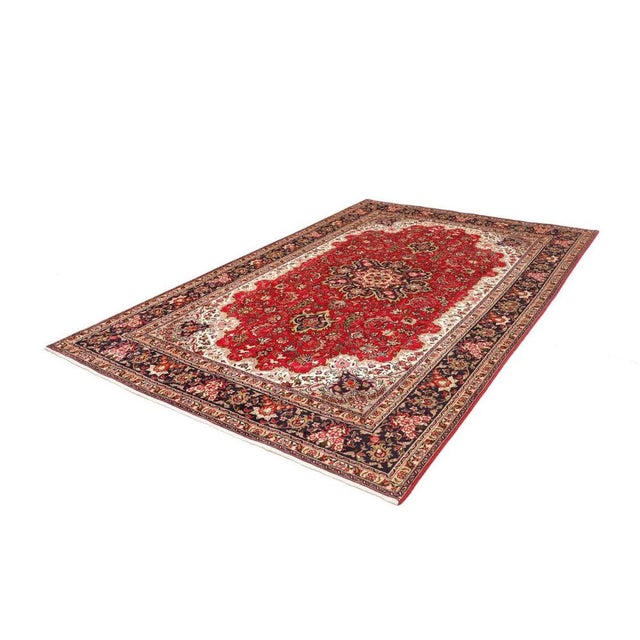 Hand-Knotted Tabriz Rug Nain in Wool For Sale - Image 11 of 11