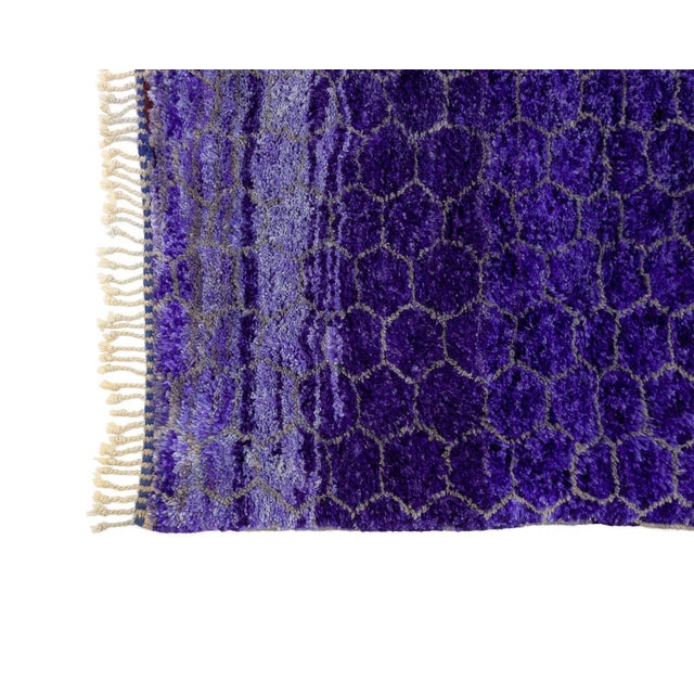Contemporary Honeycomb Pattern Hand-Knotted Wool Rug | 10'3" X 8'2" | One of a Kind For Sale - Image 3 of 8