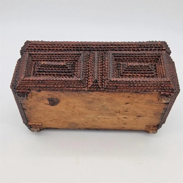 Handmade Tramp Art Wood Box, in Good conditions. Designed before 1890