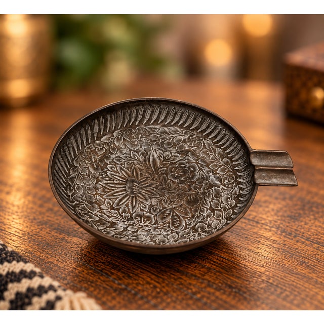 Indian 1960s Indian Hand-Engraved Floral Brass Ashtray & Decorative Catchall For Sale - Image 3 of 8