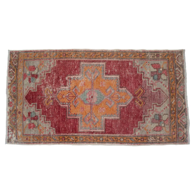 1970s Hand Knotted Door Mat, Entryway Rug, Bath Mat, Kitchen Decor, Small Rug, Turkish Rug - 1′8″ × 3′2″ For Sale - Image 5 of 13