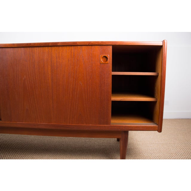 Wood Danish Teak Sideboard by Johannes Andersen for Skaaning Mobelfabrik, 1960 For Sale - Image 7 of 18