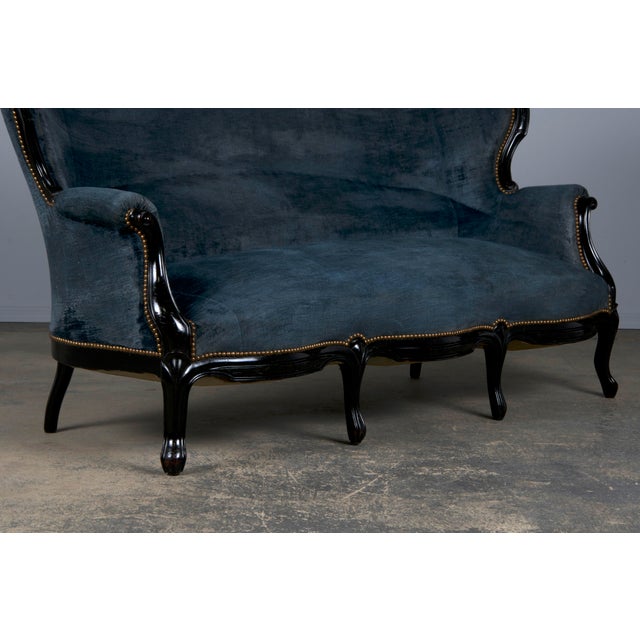 Blue 19th Century Napoleon III Ebonized Settee W/ Blue Velvet For Sale - Image 8 of 12