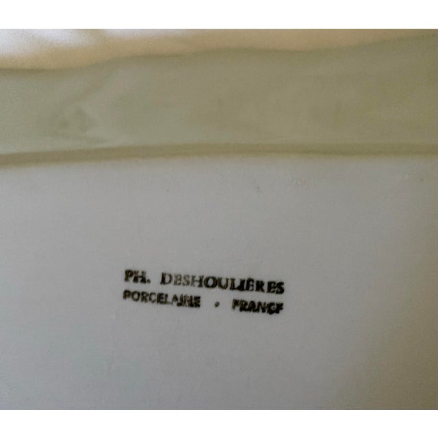 White 1990s PHDeshoulier’s Blanc De Blanc California Pattern Set of 12” 4 Dinner Plates and Two Matching 22 Inch Fish Platters. For Sale - Image 8 of 10